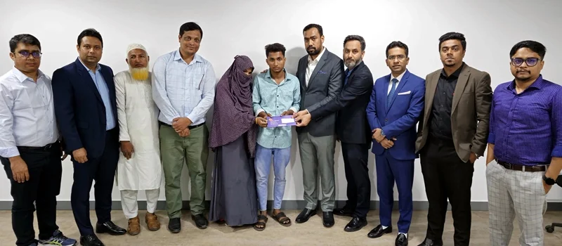 দেশে প্রথম টেলকো বীমা দাবি নিষ্পত্তি করলো বাংলালিংক ও গার্ডিয়ান লাইফ