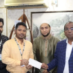 গ্রুপ স্বাস্থ্য বীমা দাবির চেক হস্তান্তর করলো জেনিথ ইসলামী লাইফ