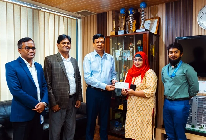 বন্যা দুর্গতদের পাশে রিলায়েন্স ইন্স্যুরেন্স